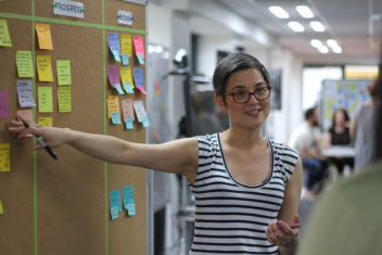 Scrum board agile transparency project risk 770 352x235